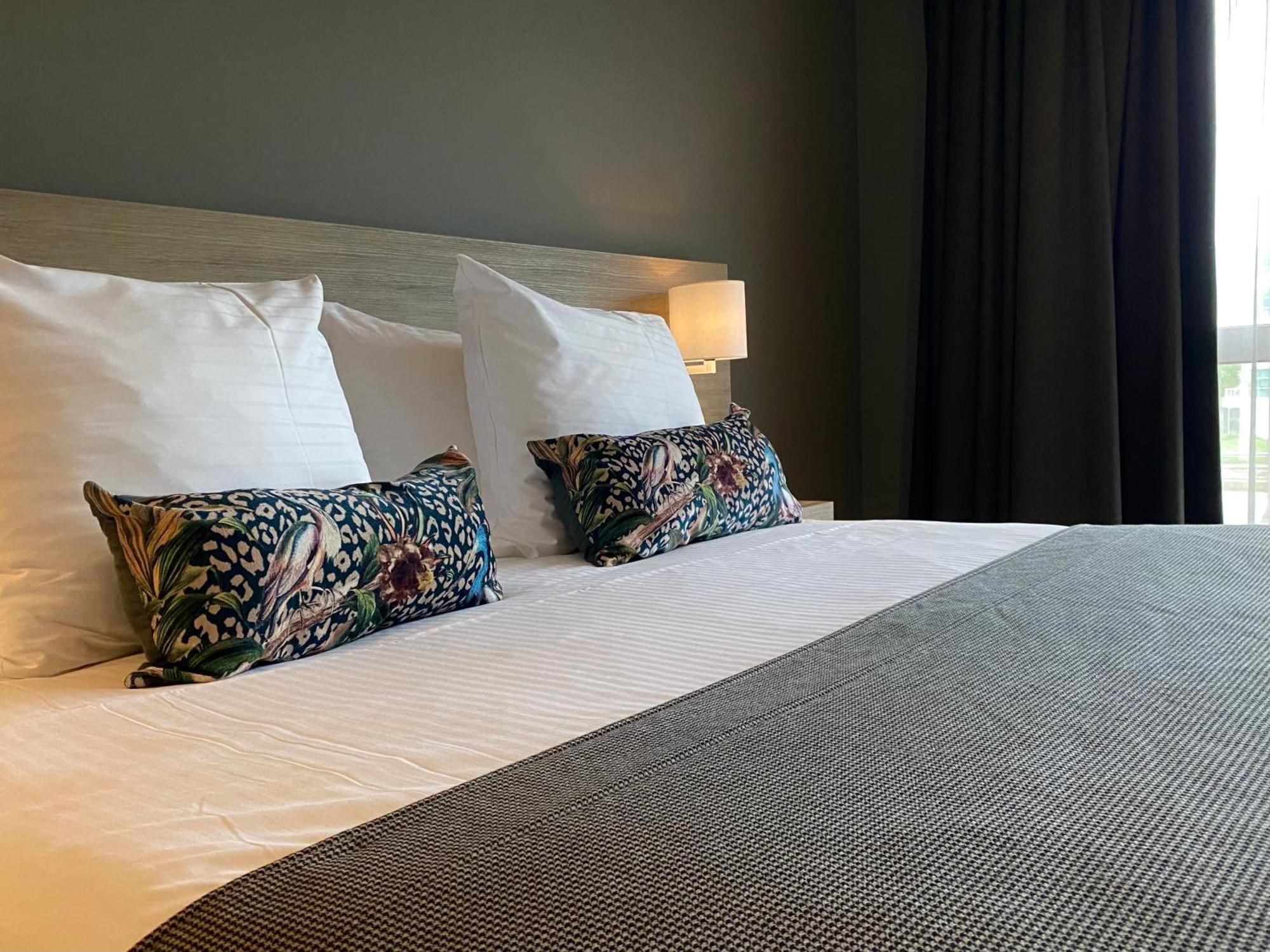 Van Der Valk Hotel Brussels Airport Диегем Стая снимка